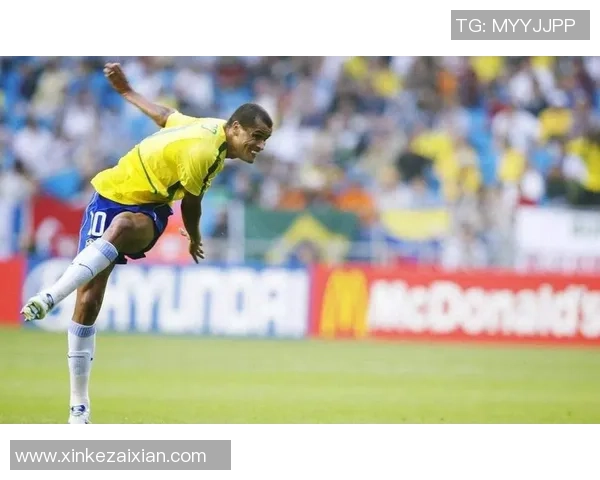 巴西足球明星绿巨人背后的传奇故事与辉煌成就解析