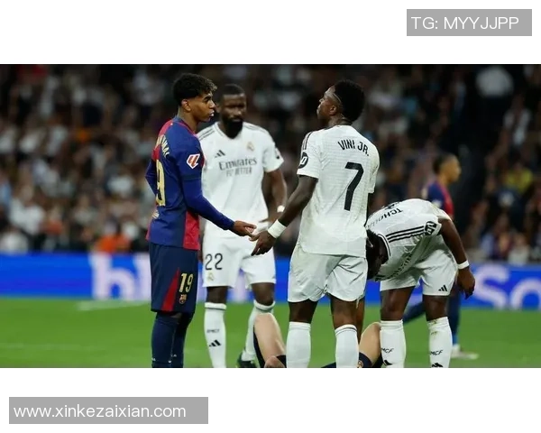 巴萨与皇马的足球对决:历史荣耀与未来的较量 巴萨与皇马的足球对决:历史荣耀与未来的较量